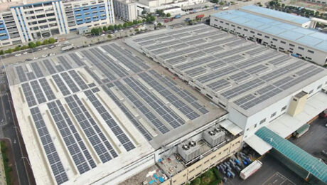 日托光伏再度攜手國電投，打造零碳造車新路徑